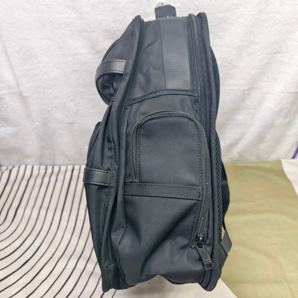 🥥TUMI Alpha 3 Backpack | Ballistic Nylon Large Capacity | Business & Travel - Picture 2 of 7